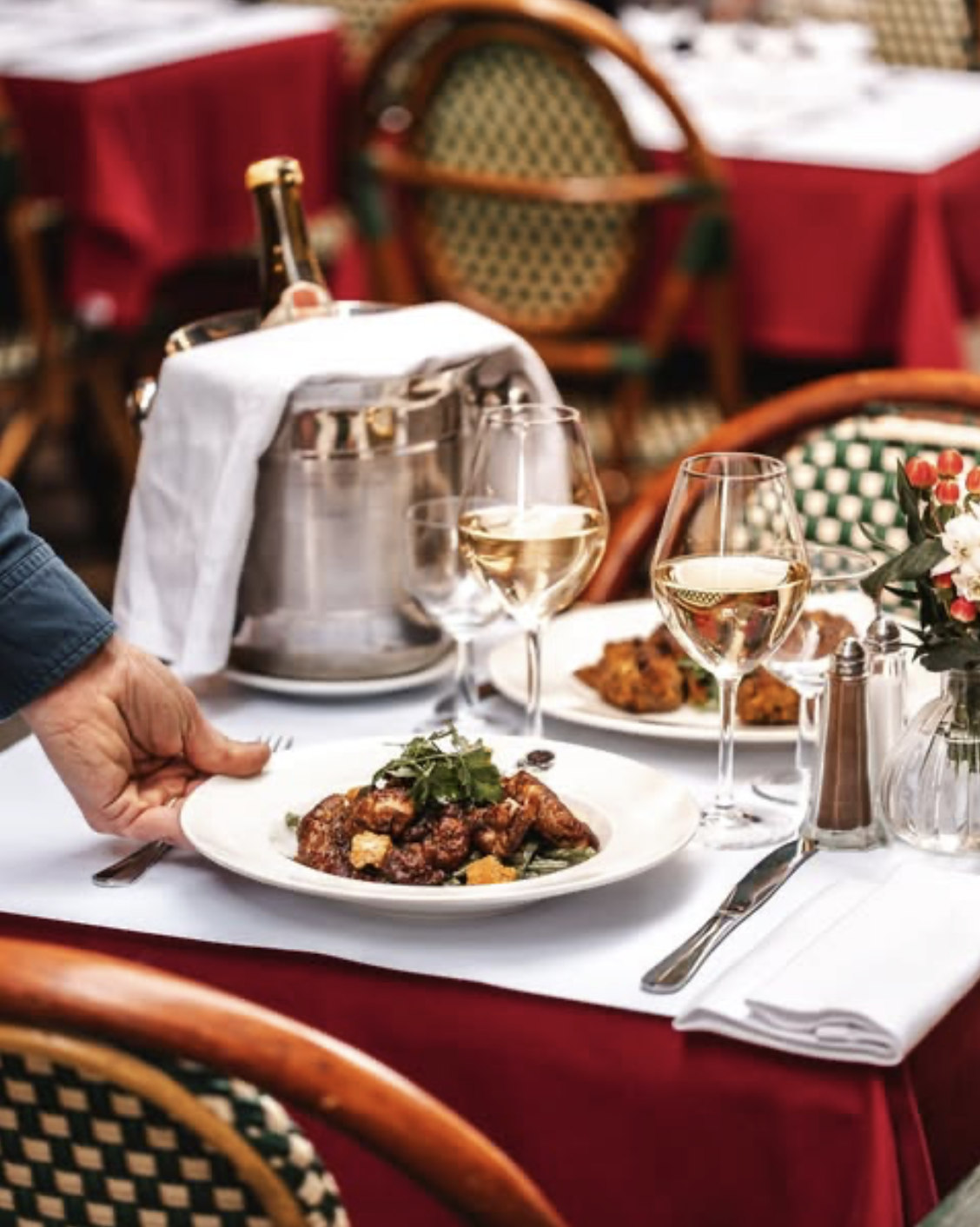 credit restaurant le mercière instagram